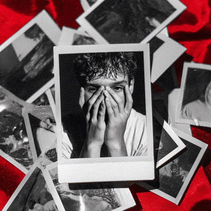 What to Do if Someone is Blackmailing You with Photos Online